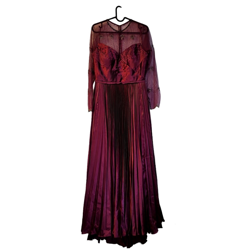 Ted Baker 4/L‎ Limited Edition Purple Pleated Formal Gown Beaded Long Sleeve - Picture 6 of 16